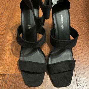 Madden Girl Black Strappy Heel - Size 10